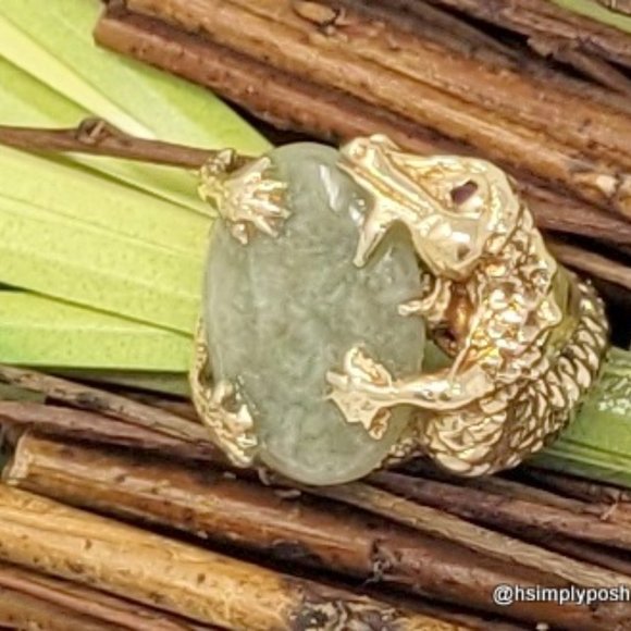 Green Jade Cabochon Ruby Lizard Ring 14K Gold - Picture 3 of 3